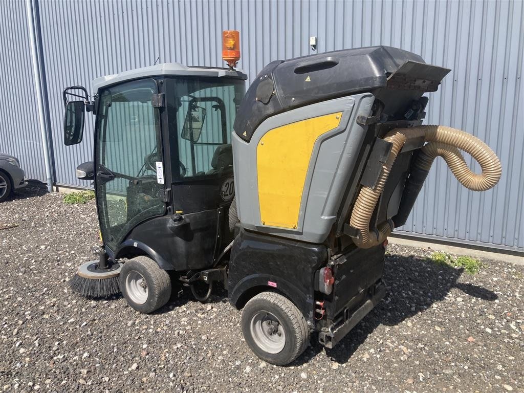 Geräteträger του τύπου Kärcher MC 50, Gebrauchtmaschine σε Glamsbjerg (Φωτογραφία 2)