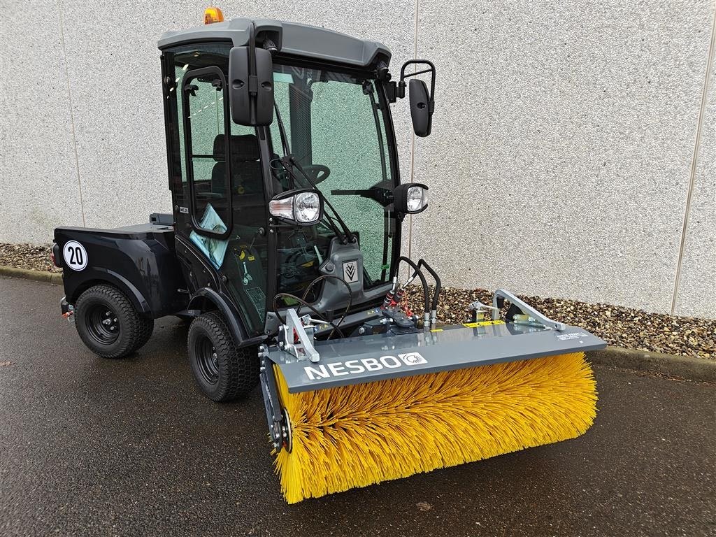 Geräteträger typu Kärcher MIC 26 Inklusiv 120cm Nesbo kost, Gebrauchtmaschine v Holstebro (Obrázek 2)