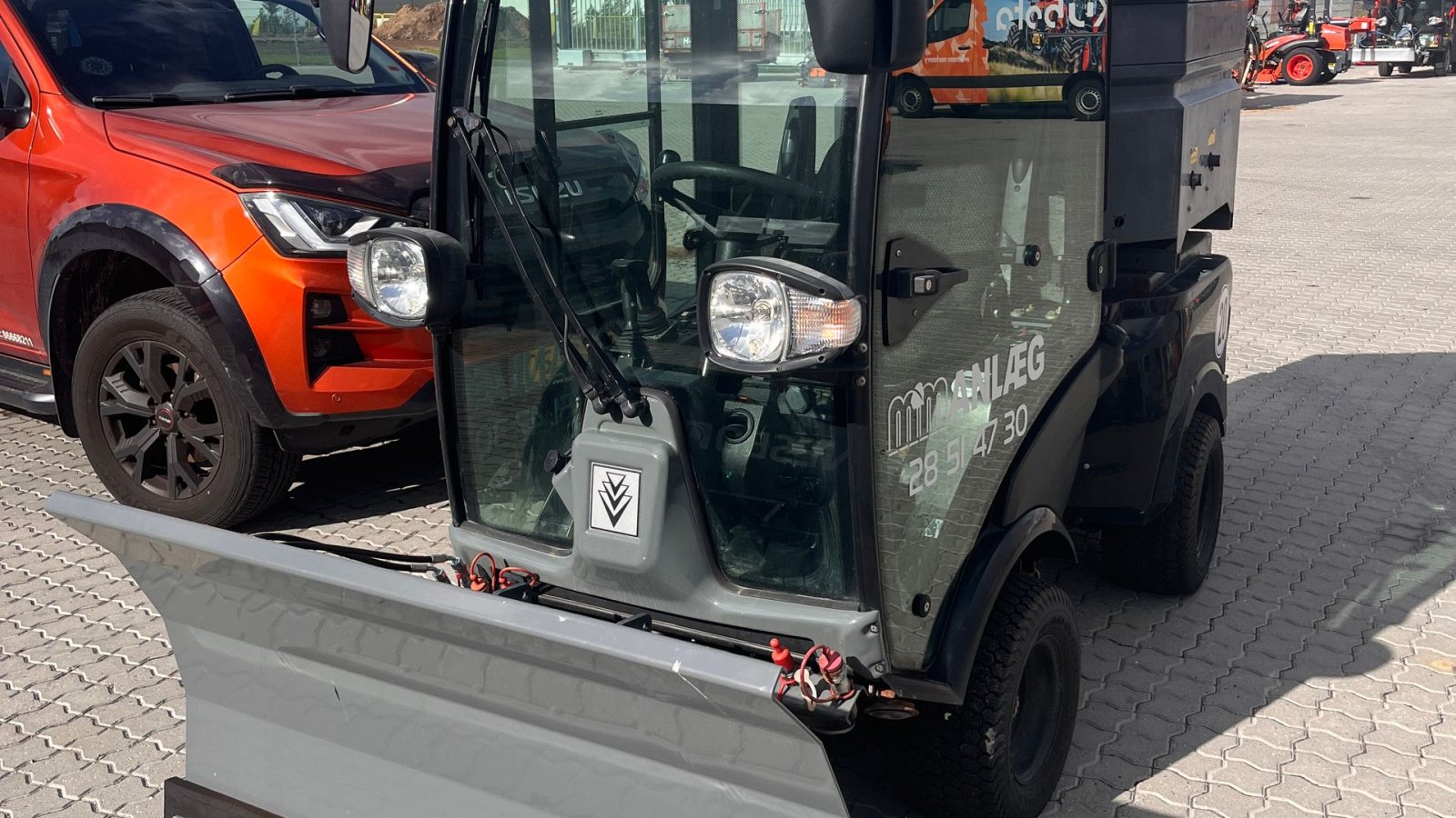 Geräteträger typu Kärcher MIC 26, Gebrauchtmaschine v Kastrup (Obrázek 1)