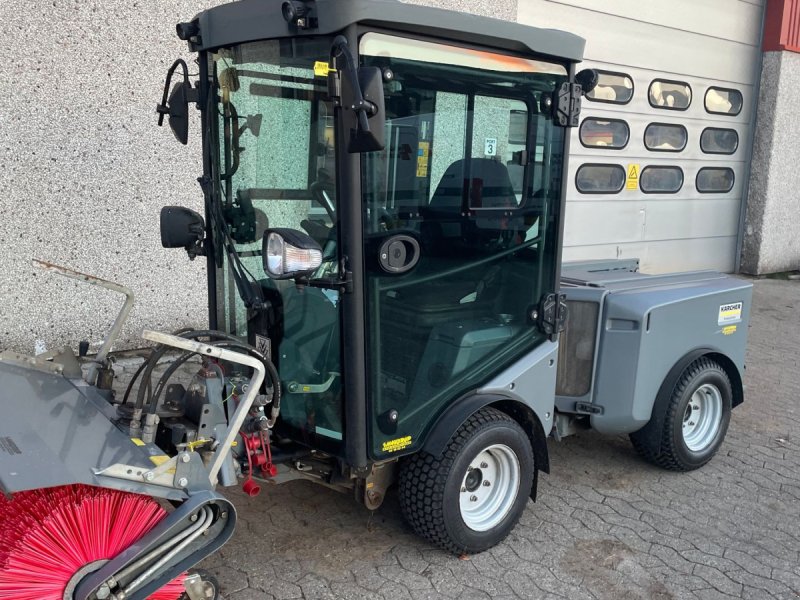 Geräteträger του τύπου Kärcher MIC 42 med redskaber Mic 42, Gebrauchtmaschine σε Helsinge (Φωτογραφία 1)