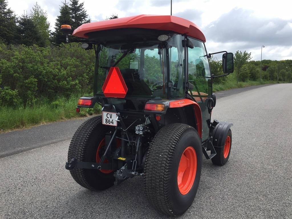 Geräteträger typu Kubota L2-452, Gebrauchtmaschine v Tinglev (Obrázek 4)