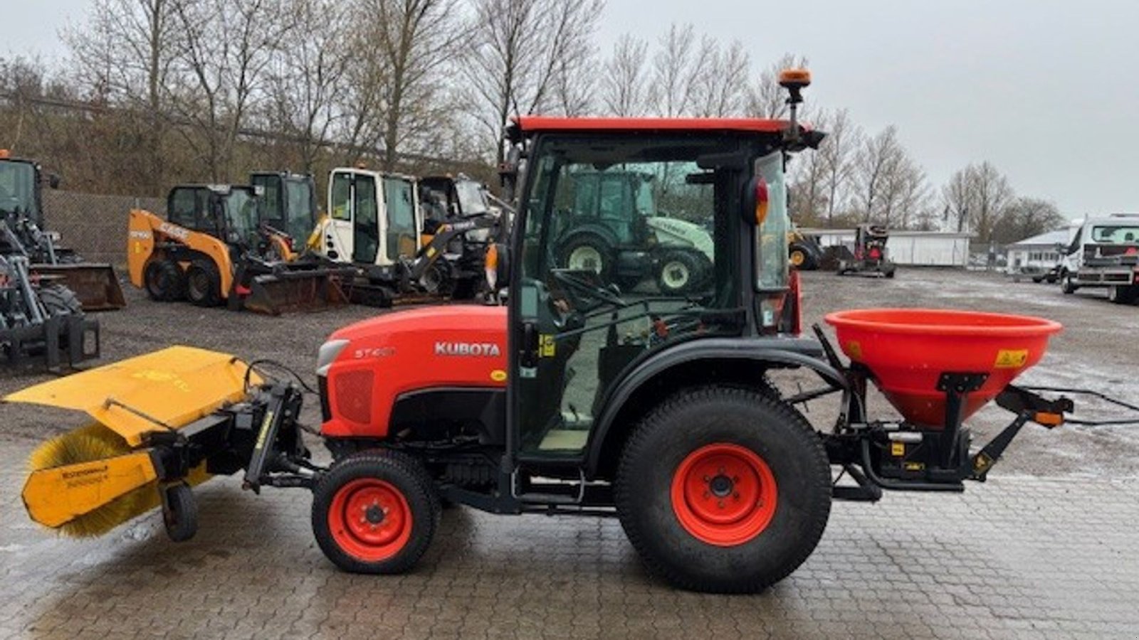 Geräteträger des Typs Kubota ST 401, Gebrauchtmaschine in Nørresundby (Bild 1)
