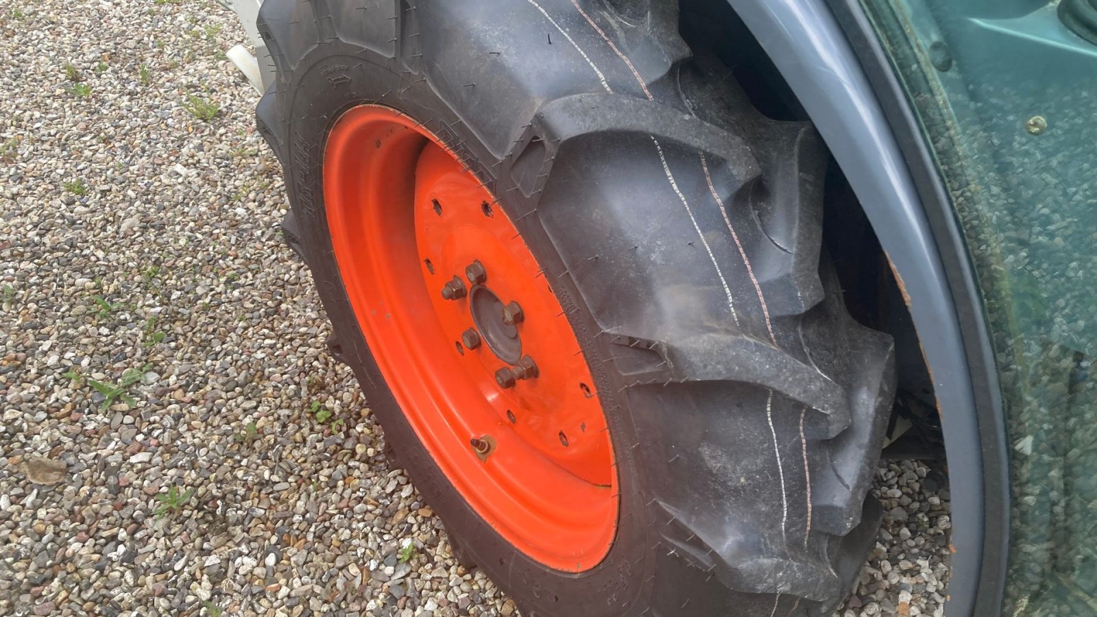 Geräteträger типа Kubota STW37 Kun 1145 timer, Gebrauchtmaschine в Roskilde (Фотография 17)