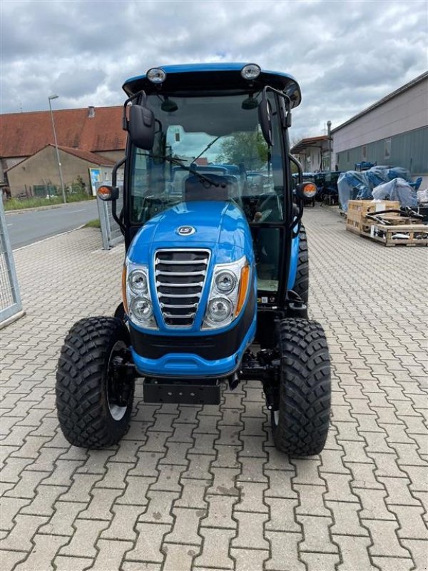 Geräteträger Türe ait LS Tractor MT3.40 Gear, Kabine, Gebrauchtmaschine içinde Herning (resim 7)