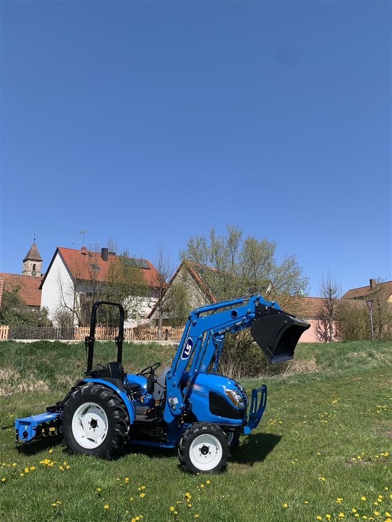 Geräteträger des Typs LS Tractor MT3.40 Gear, Gebrauchtmaschine in Herning (Bild 11)