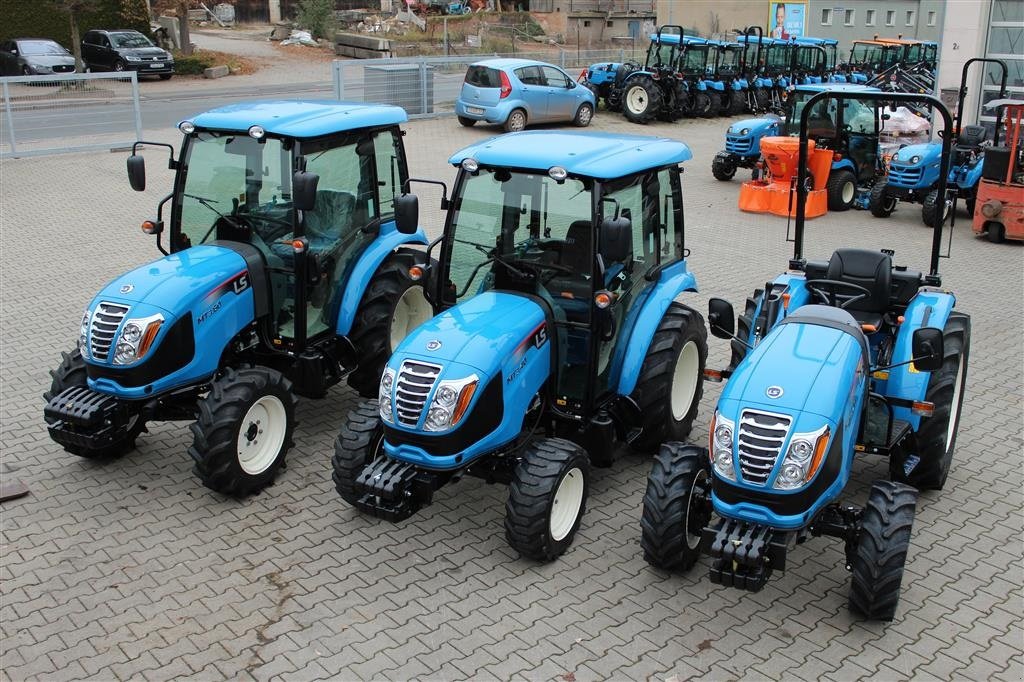 Geräteträger des Typs LS Tractor MT3.40 Gear, Gebrauchtmaschine in Herning (Bild 9)