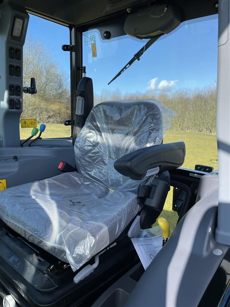 Geräteträger del tipo LS Tractor MT3.60 HST Kabin, Gebrauchtmaschine en Herning (Imagen 19)