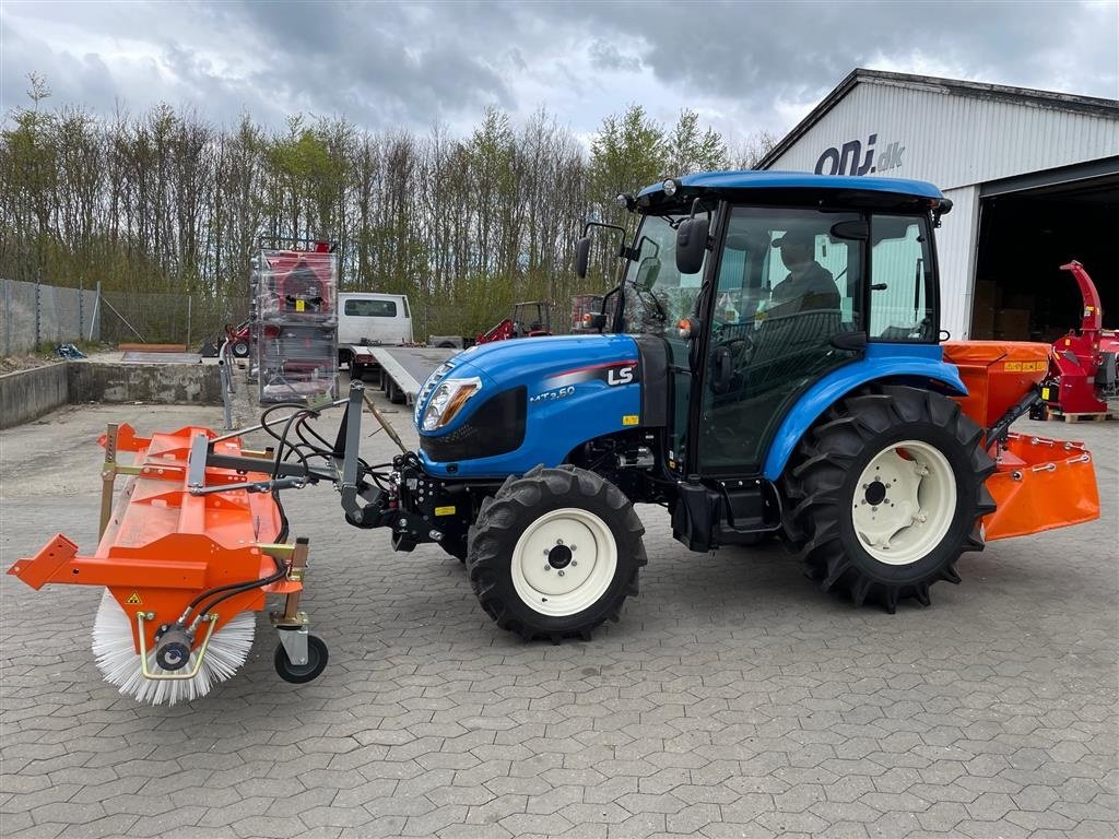 Geräteträger of the type LS Tractor MT3.60 HST Snowline, Gebrauchtmaschine in Herning (Picture 7)