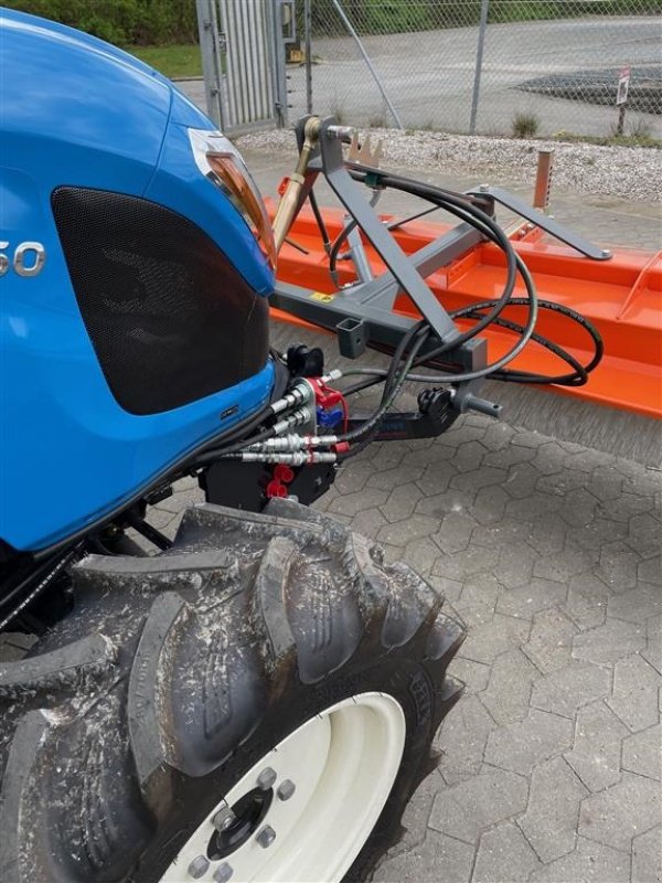 Geräteträger типа LS Tractor MT3.60 HST Snowline, Gebrauchtmaschine в Herning (Фотография 12)