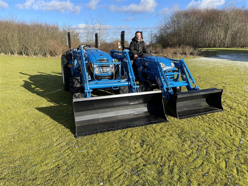 Geräteträger typu LS Tractor XJ25 HST Frontlæsser, plænedæk, Gebrauchtmaschine v Herning (Obrázek 15)