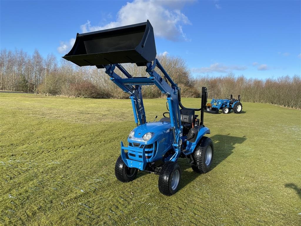 Geräteträger типа LS Tractor XJ25 HST Frontlæsser, plænedæk, Gebrauchtmaschine в Herning (Фотография 3)