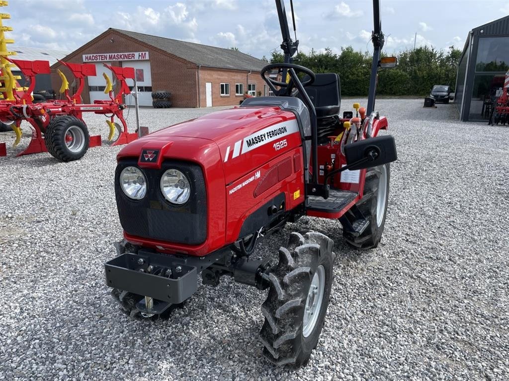 Geräteträger tip Massey Ferguson 1525 Hydrostatic, Gebrauchtmaschine in Hadsten (Poză 3)