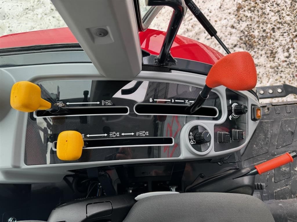 Geräteträger του τύπου Massey Ferguson 1740M-HC, Gebrauchtmaschine σε Hadsten (Φωτογραφία 15)