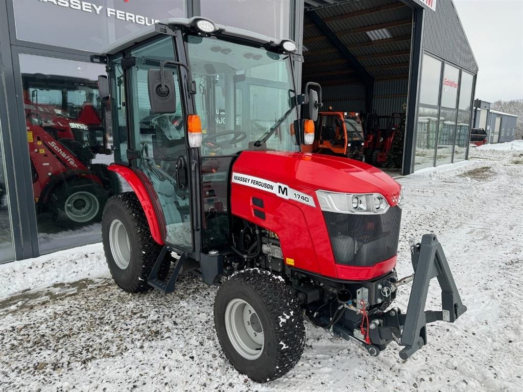 Geräteträger του τύπου Massey Ferguson 1740M-HC, Gebrauchtmaschine σε Hadsten (Φωτογραφία 3)