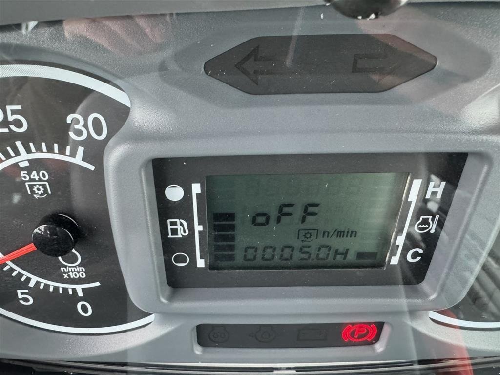 Geräteträger του τύπου Massey Ferguson 1740M-HC, Gebrauchtmaschine σε Hadsten (Φωτογραφία 17)