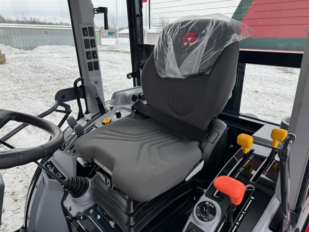 Geräteträger του τύπου Massey Ferguson 1740M-HC, Gebrauchtmaschine σε Hadsten (Φωτογραφία 11)