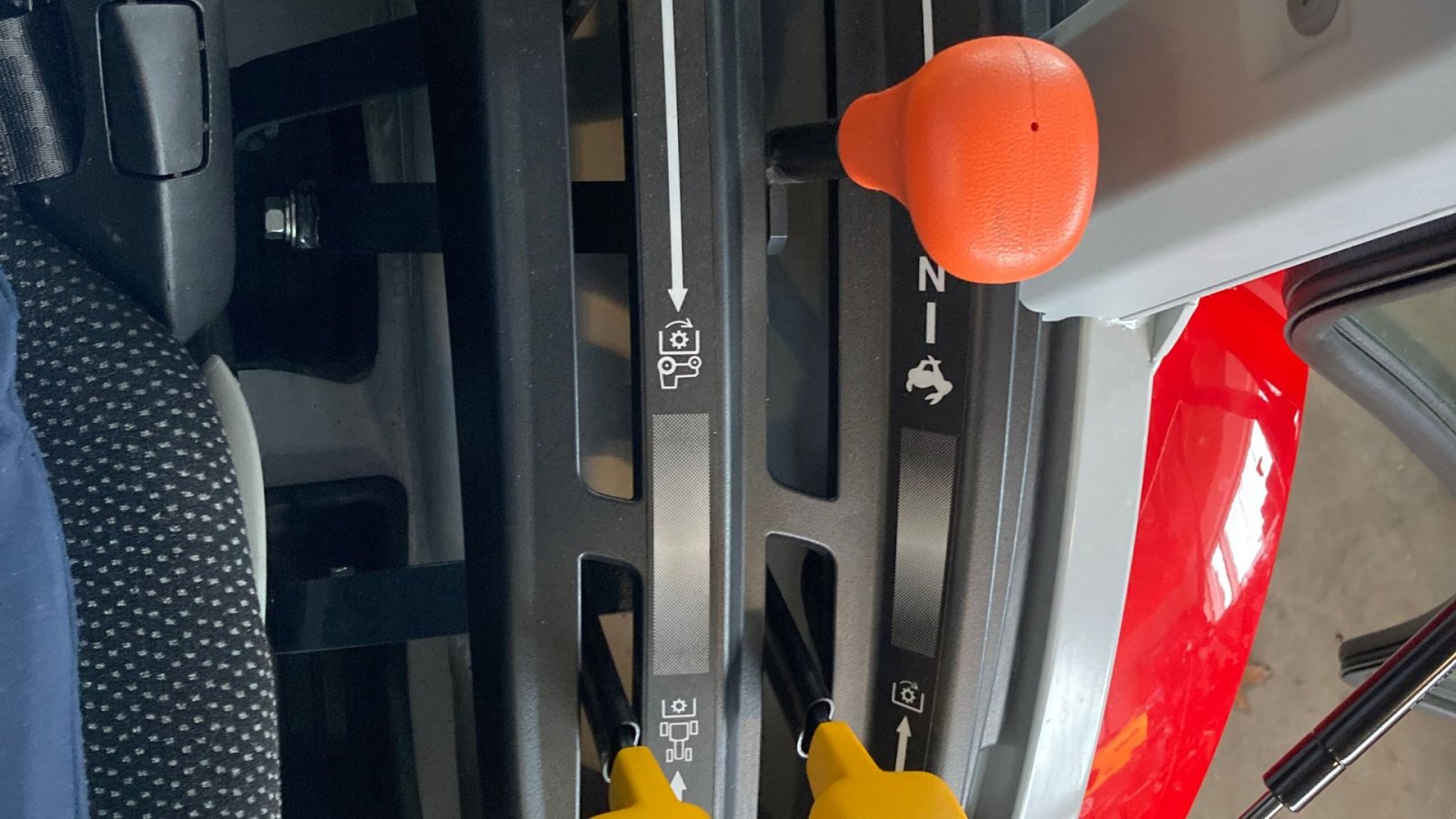 Geräteträger типа Massey Ferguson 1M.25, Gebrauchtmaschine в Roskilde (Фотография 16)