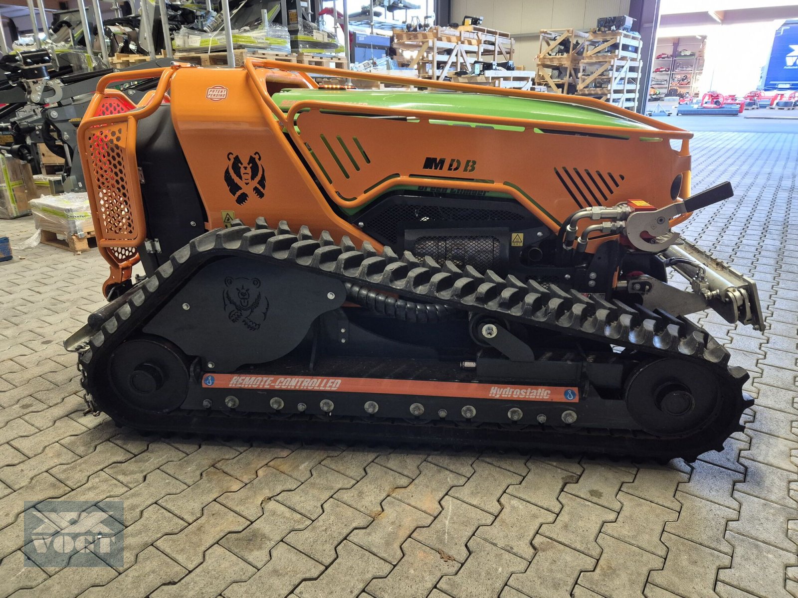 Geräteträger Türe ait MDB LV800 PRO Forstraupe /Mulchraupe /Funkraupe /Geräteträger-Vorführgerät-, Gebrauchtmaschine içinde Schmallenberg (resim 4)