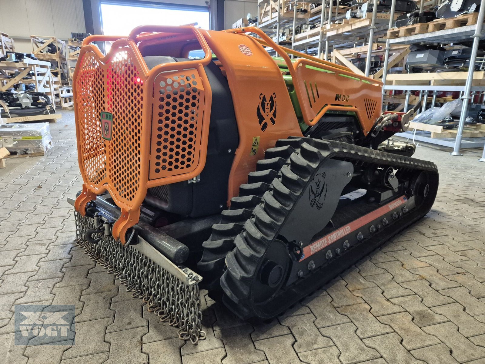 Geräteträger Türe ait MDB LV800 PRO Forstraupe /Mulchraupe /Funkraupe /Geräteträger-Vorführgerät-, Gebrauchtmaschine içinde Schmallenberg (resim 5)