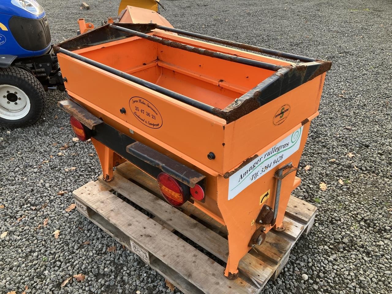 Geräteträger Türe ait New Holland BOOMER 25 HST, Gebrauchtmaschine içinde Middelfart (resim 5)