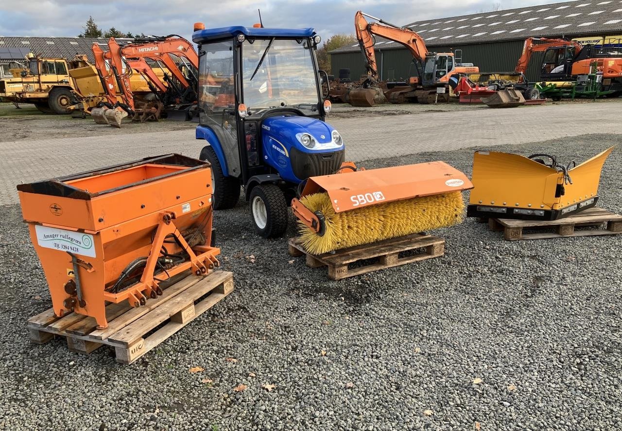 Geräteträger Türe ait New Holland BOOMER 25 HST, Gebrauchtmaschine içinde Middelfart (resim 3)