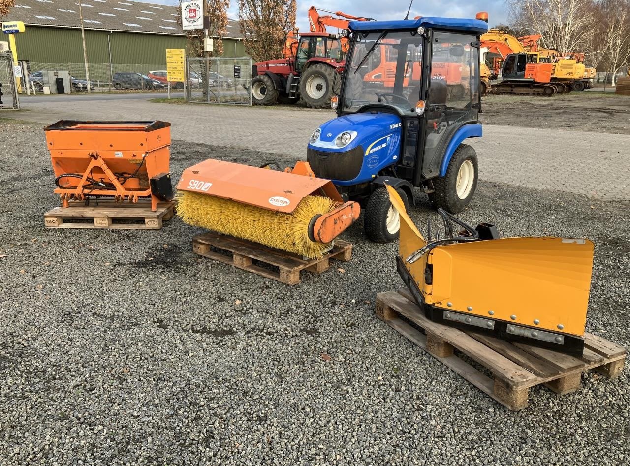 Geräteträger Türe ait New Holland BOOMER 25 HST, Gebrauchtmaschine içinde Middelfart (resim 2)