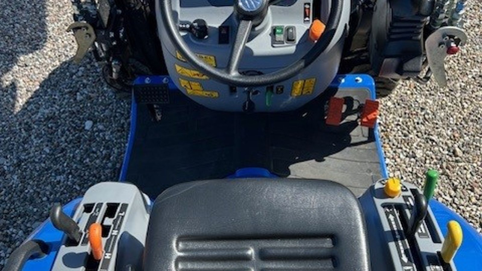 Geräteträger des Typs New Holland Boomer 25 New Holland Boomer 25, Gebrauchtmaschine in Ringe (Bild 7)