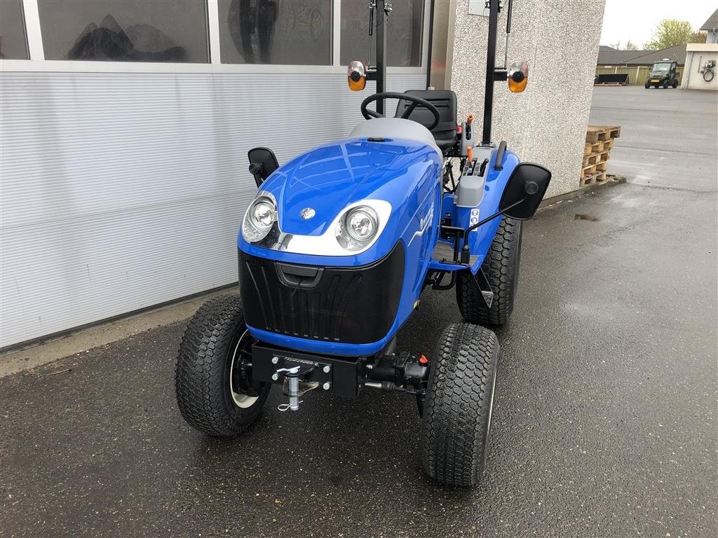 Geräteträger typu New Holland Boomer 25, Gebrauchtmaschine v Holstebro (Obrázek 4)