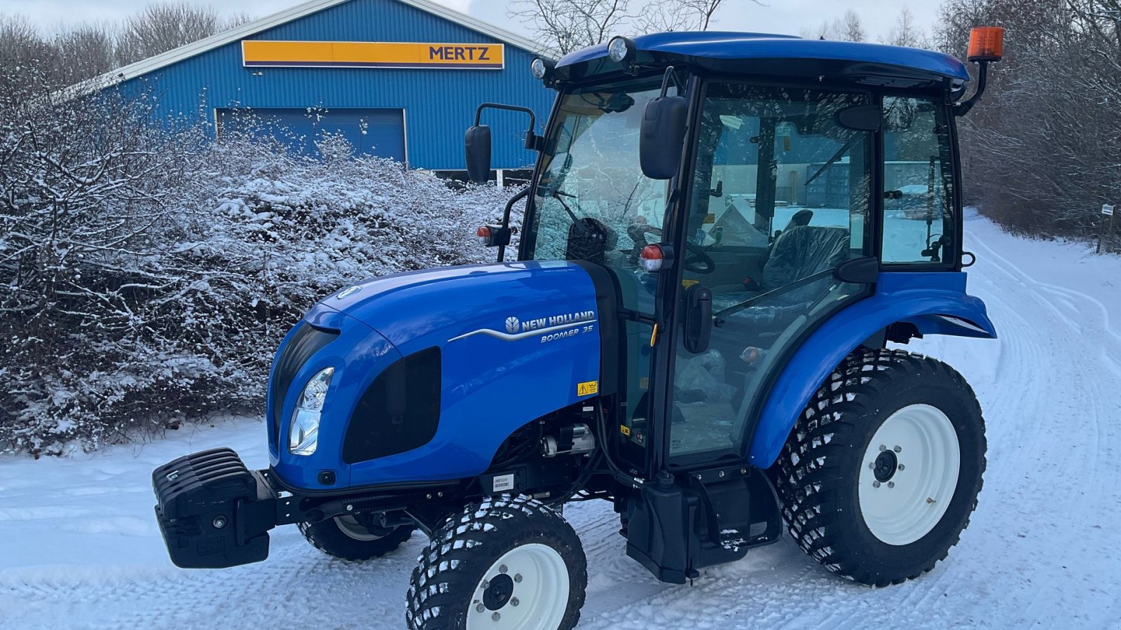 Geräteträger typu New Holland BOOMER 35 CAB ST5, Gebrauchtmaschine v Maribo (Obrázek 1)
