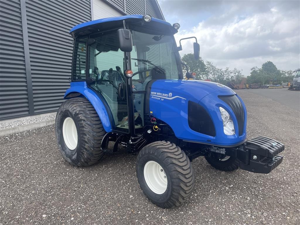 Geräteträger typu New Holland BOOMER 35 HST Cab - Flotation hjul, Gebrauchtmaschine v Holstebro (Obrázek 2)