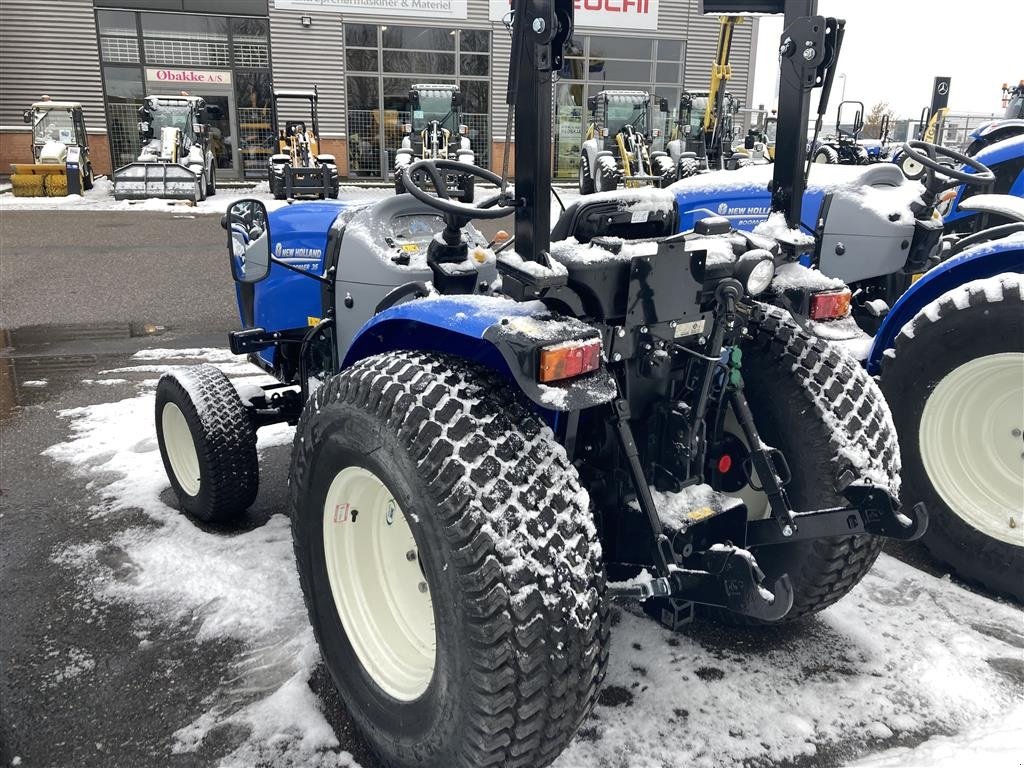 Geräteträger a típus New Holland BOOMER 35 HST ROPS, Gebrauchtmaschine ekkor: Roskilde (Kép 4)