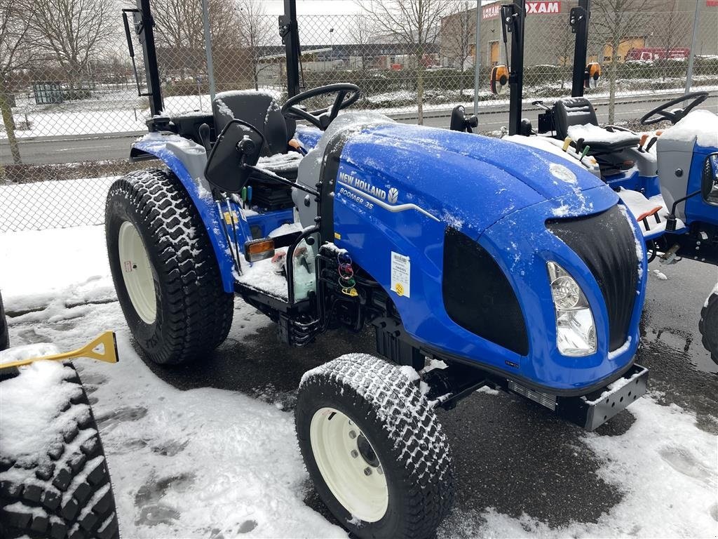 Geräteträger a típus New Holland BOOMER 35 HST ROPS, Gebrauchtmaschine ekkor: Roskilde (Kép 2)