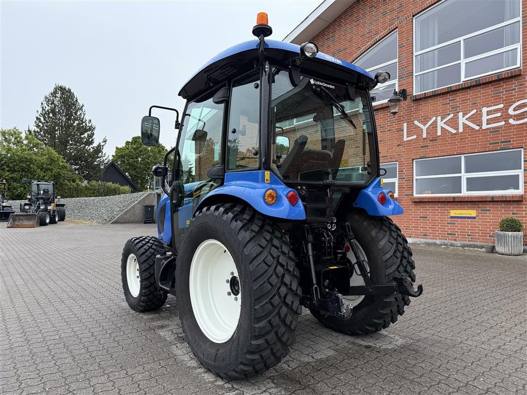 Geräteträger typu New Holland BOOMER 35 HST, Gebrauchtmaschine v Gjerlev J. (Obrázek 8)