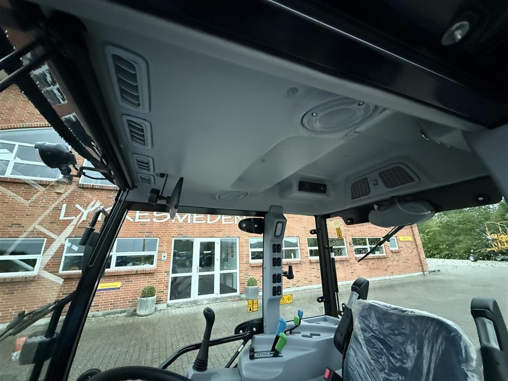 Geräteträger typu New Holland BOOMER 35 HST, Gebrauchtmaschine v Gjerlev J. (Obrázek 15)