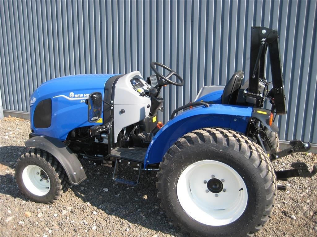Geräteträger typu New Holland BOOMER 35 HST, Gebrauchtmaschine v Glamsbjerg (Obrázek 8)