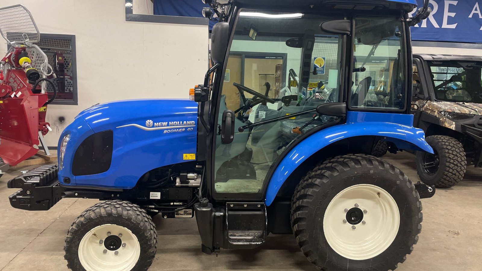 Geräteträger of the type New Holland BOOMER 40 HST Fabriksny, Gebrauchtmaschine in Holstebro (Picture 2)