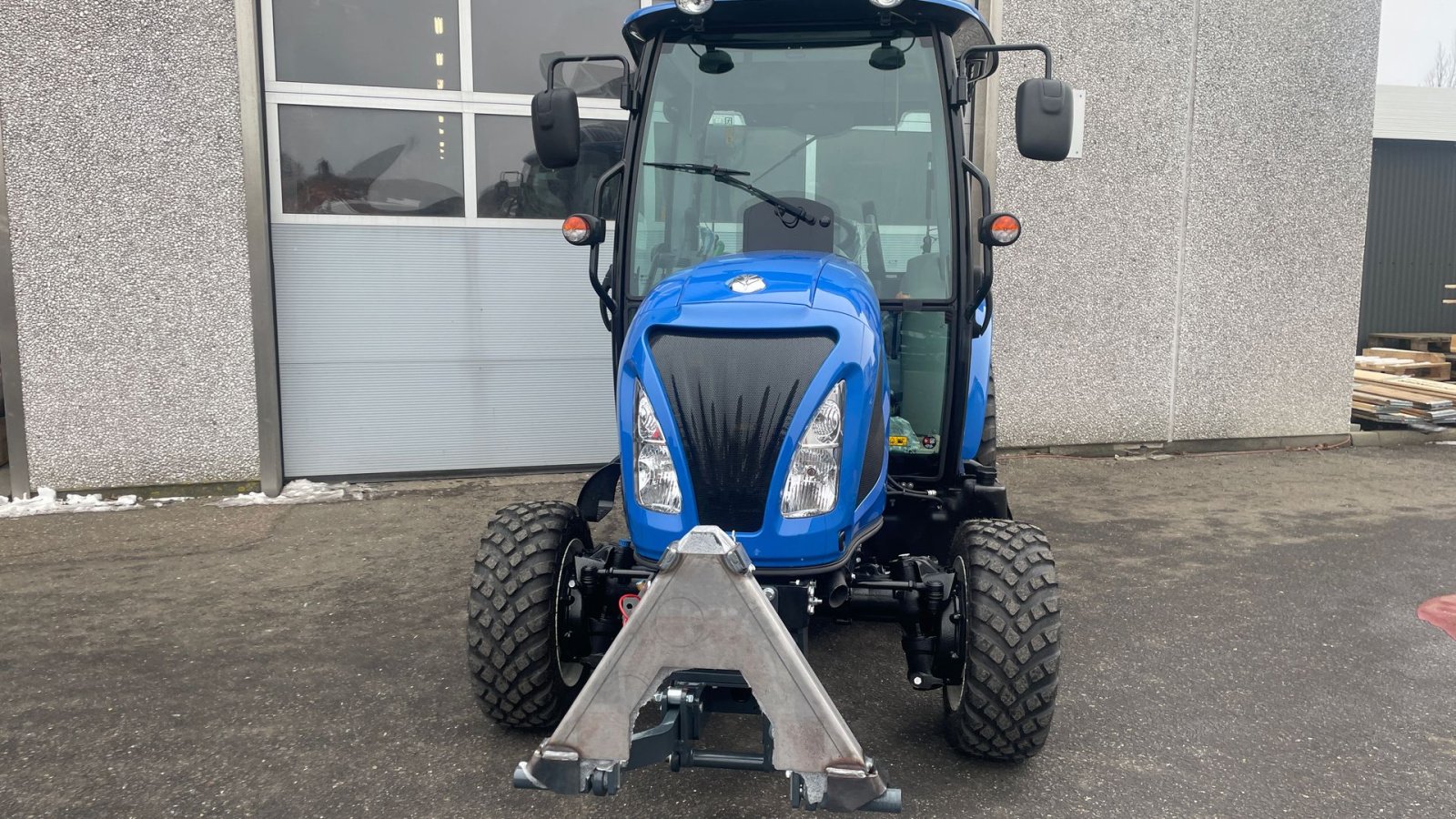 Geräteträger του τύπου New Holland BOOMER 40 HST Inkl. Nesbo frontlift, Gebrauchtmaschine σε Holstebro (Φωτογραφία 2)