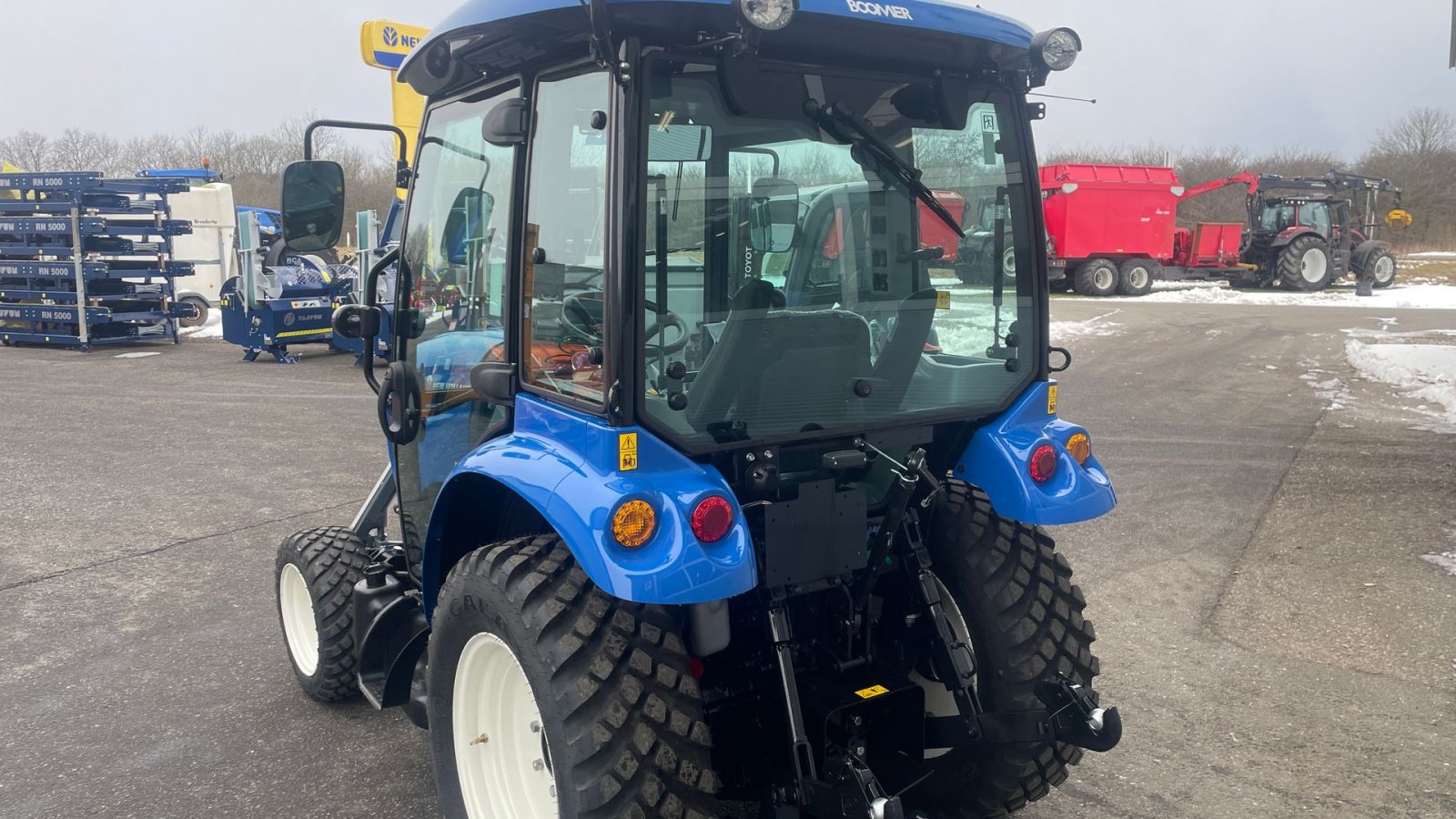 Geräteträger του τύπου New Holland BOOMER 40 HST Inkl. Nesbo frontlift, Gebrauchtmaschine σε Holstebro (Φωτογραφία 5)
