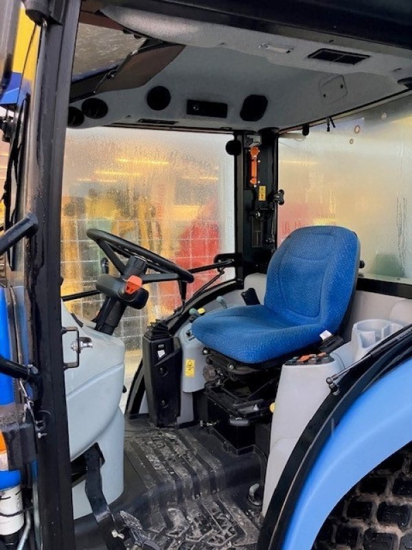 Geräteträger Türe ait New Holland BOOMER 54D, Gebrauchtmaschine içinde Brønderslev (resim 4)