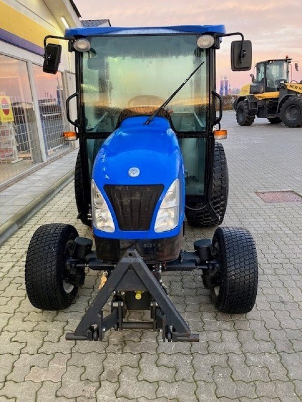 Geräteträger Türe ait New Holland BOOMER 54D, Gebrauchtmaschine içinde Brønderslev (resim 2)