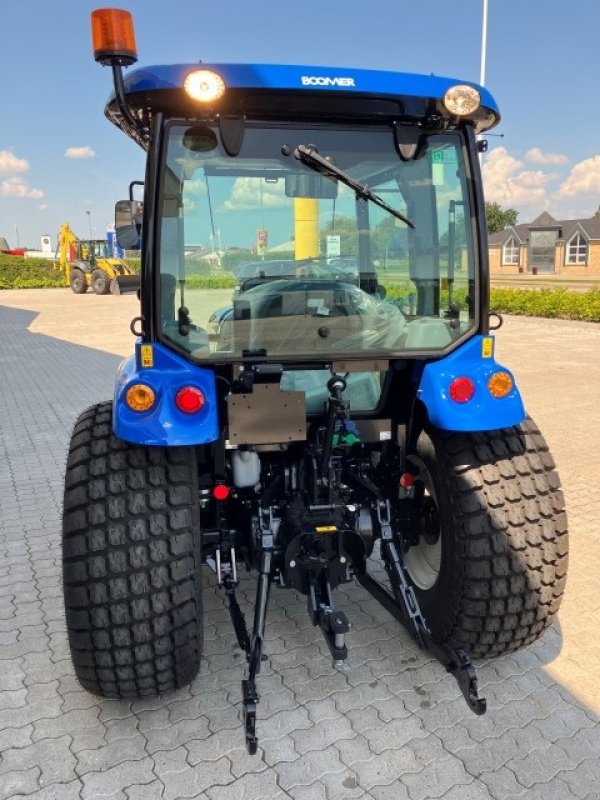 Geräteträger des Typs New Holland Boomer 55 CAB ST5, Gebrauchtmaschine in Brønderslev (Bild 4)