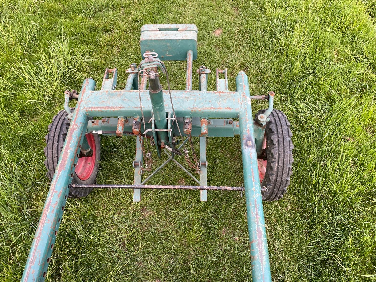 Geräteträger a típus Schneider GT27, Gebrauchtmaschine ekkor: Haßmersheim-Neckarmühlbach (Kép 8)