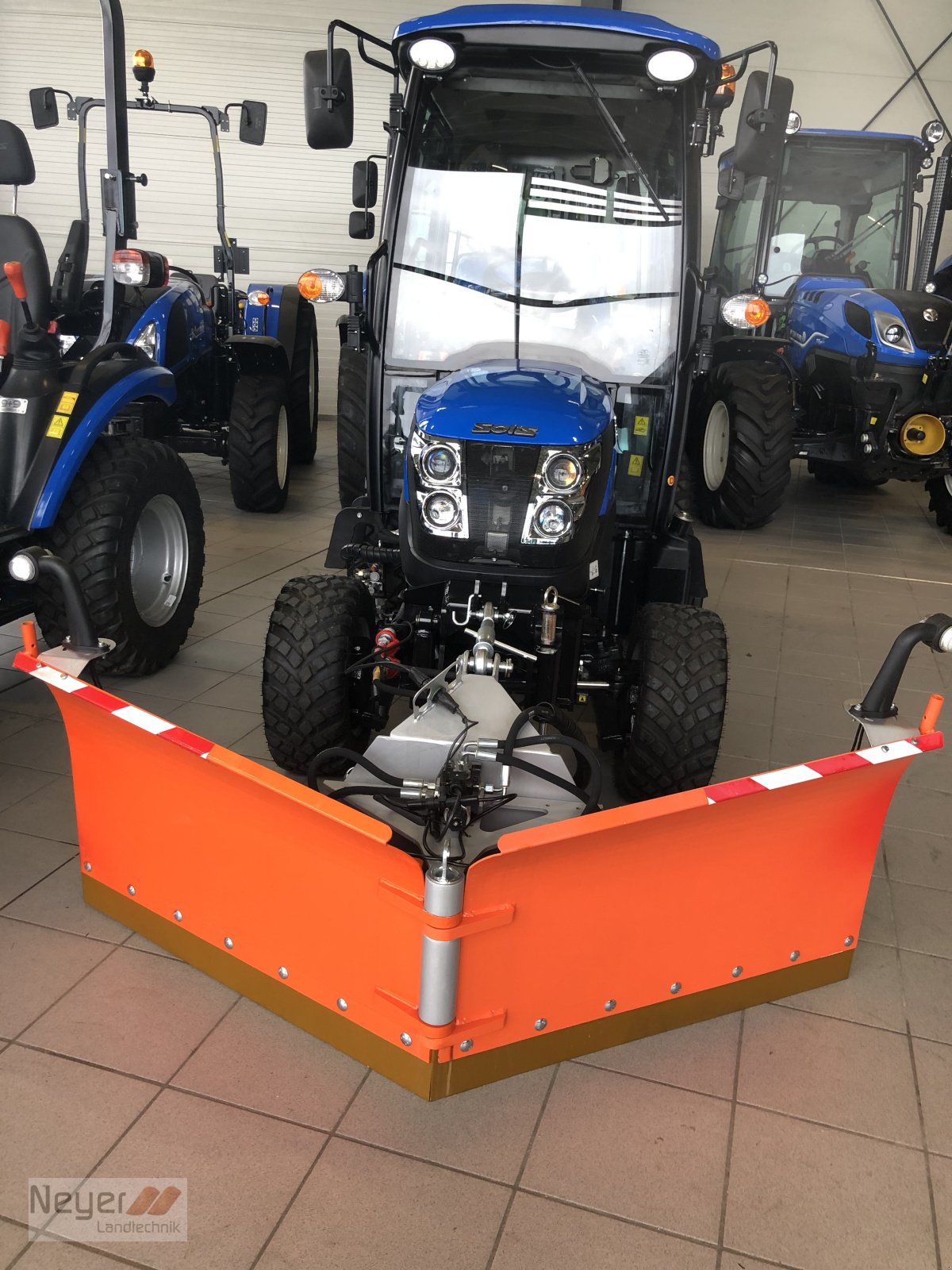 Geräteträger typu Solis -, Gebrauchtmaschine v Bad Waldsee Mennisweiler (Obrázek 5)