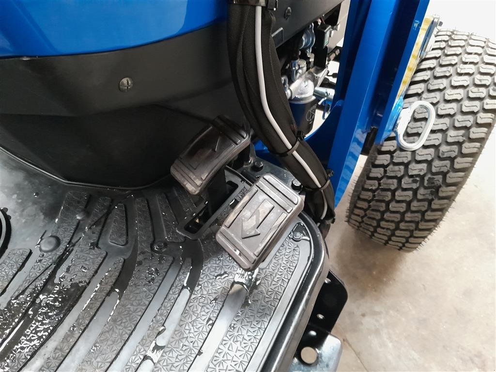 Geräteträger del tipo Solis 26 hst, Gebrauchtmaschine In Rødekro (Immagine 10)