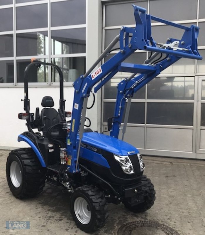 Geräteträger del tipo Solis 26 HST, Neumaschine In Rottenburg (Immagine 1)