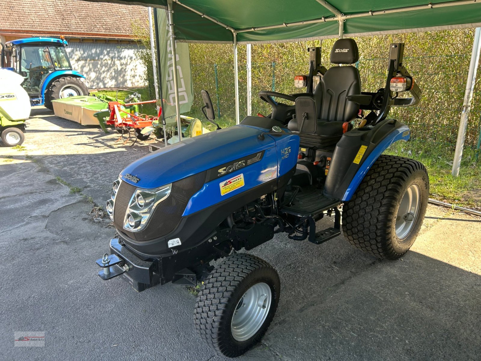 Geräteträger tipa Solis 26 HST, Neumaschine u Granzin OT Greven (Slika 2)