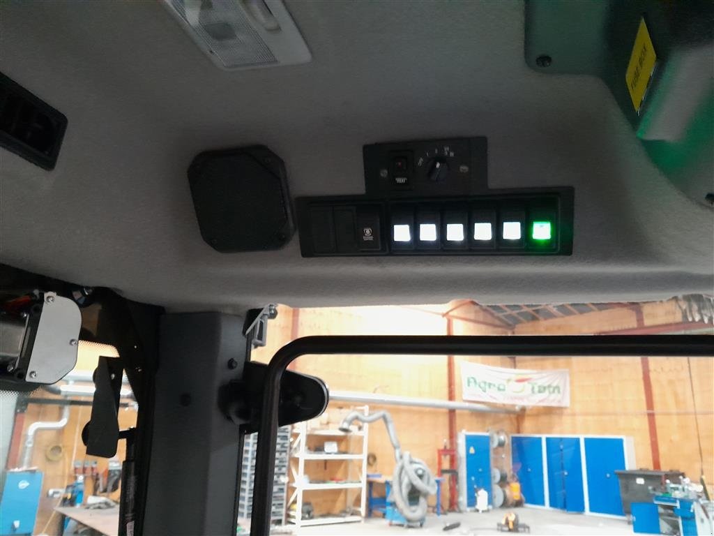 Geräteträger typu Solis 26 med kabine, Gebrauchtmaschine v Rødekro (Obrázek 8)