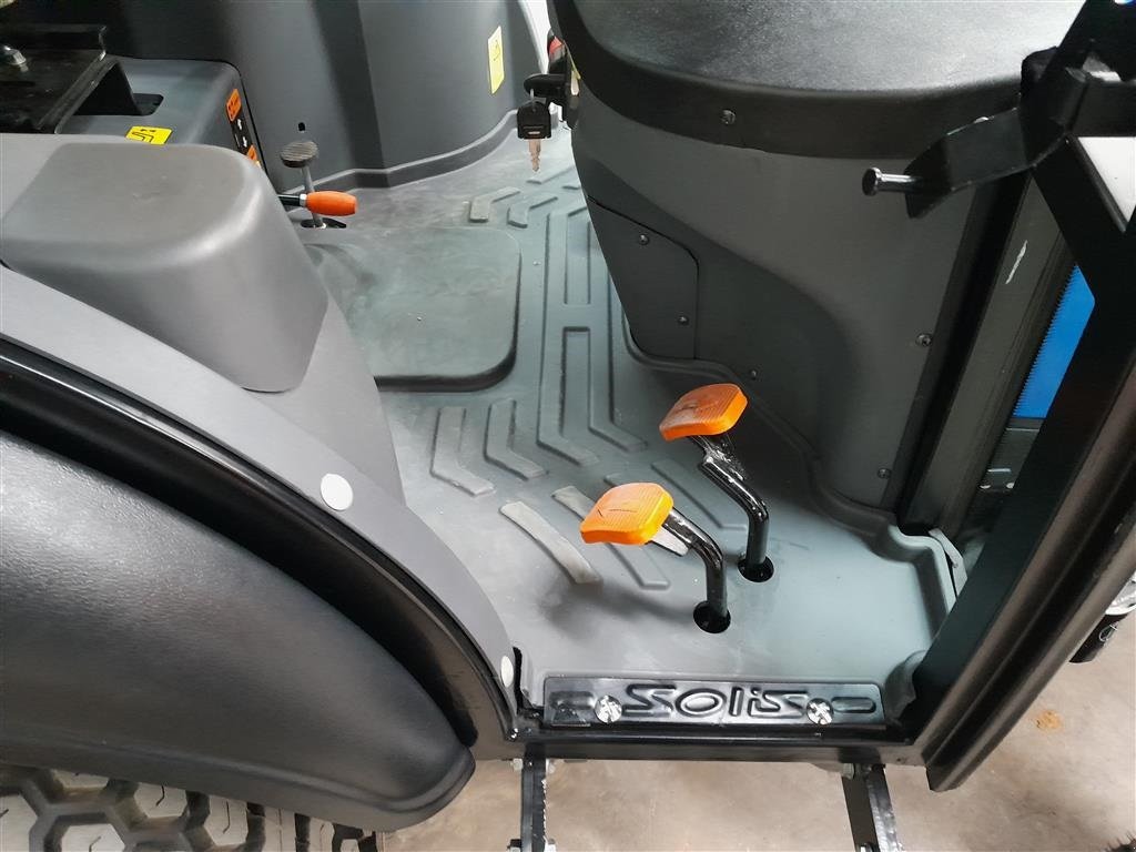 Geräteträger typu Solis 26 med kabine, Gebrauchtmaschine v Rødekro (Obrázek 7)