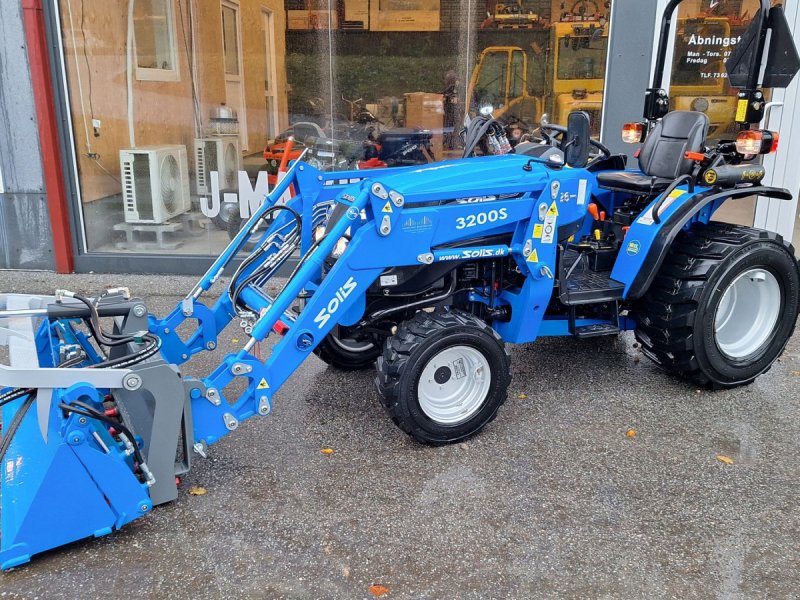 Geräteträger типа Solis 26, Gebrauchtmaschine в Rødekro (Фотография 1)