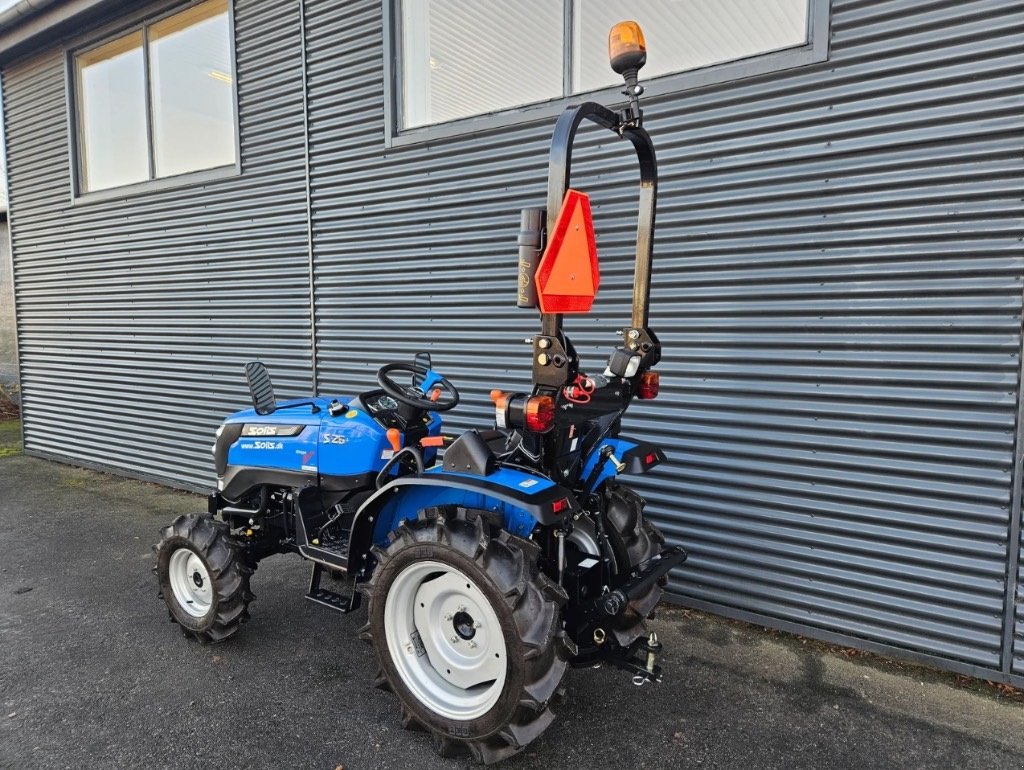 Geräteträger типа Solis 26, Gebrauchtmaschine в Fårevejle (Фотография 6)